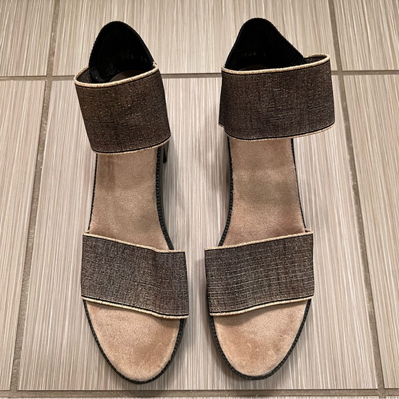 Charleston Shoe Company Monterey Gold Metallic Sandals comfortable comfy block - Picture 6 of 11